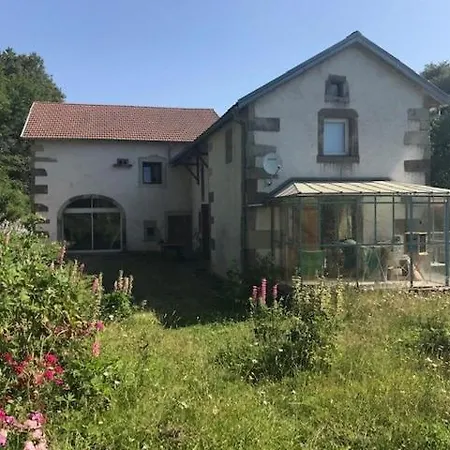 Les Sources De Felicia Apartment